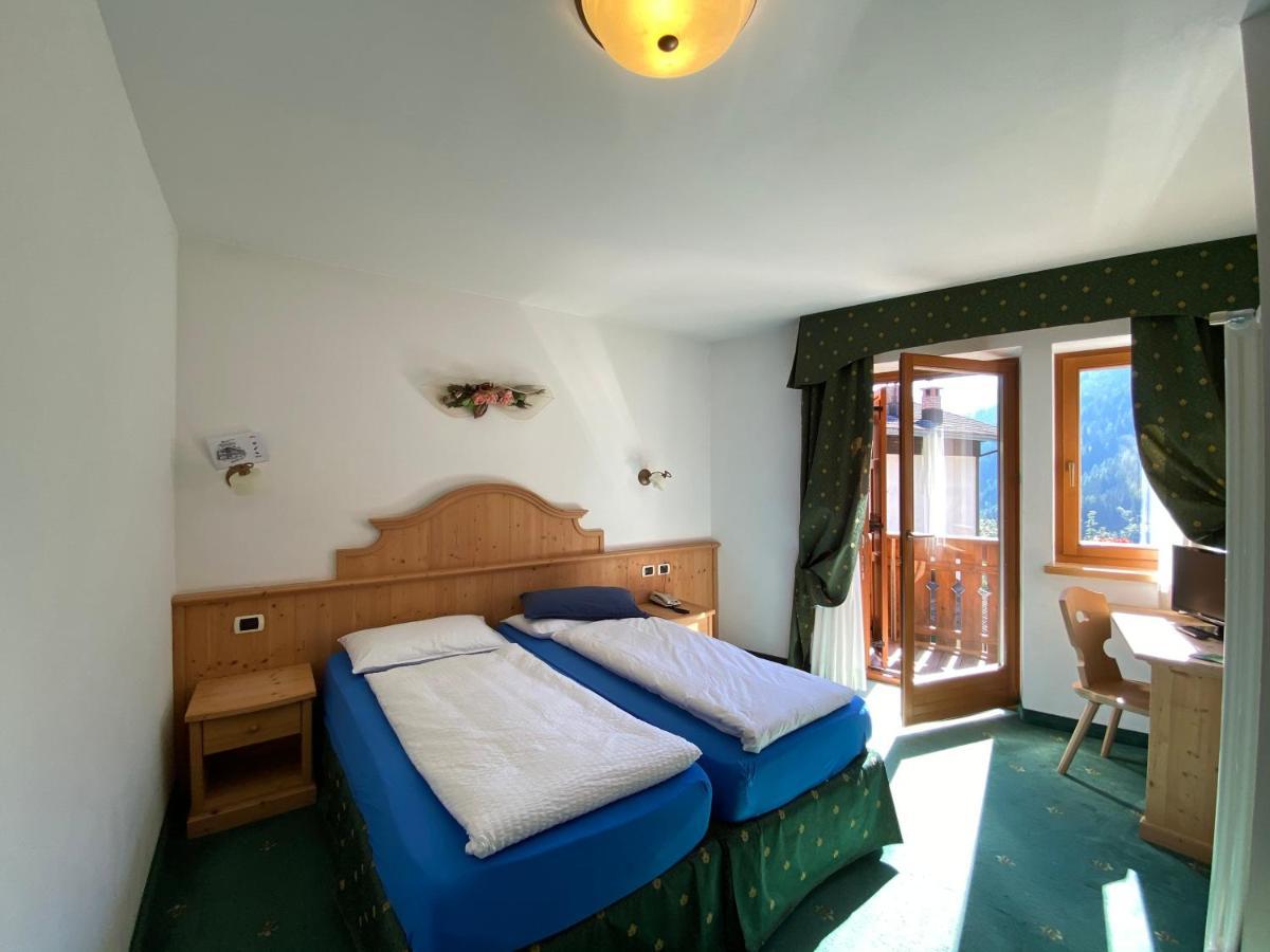 Hotel Camoscio Rocca Pietore Buitenkant foto