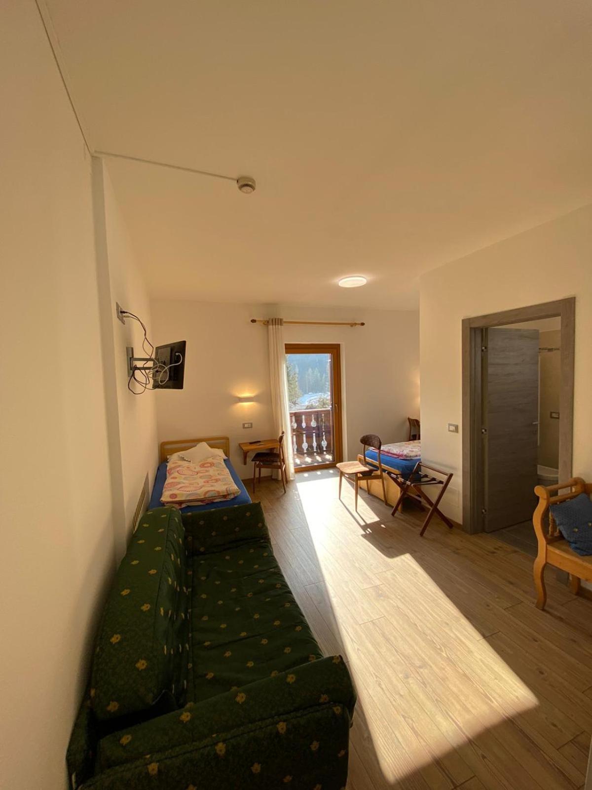 Hotel Camoscio Rocca Pietore Buitenkant foto